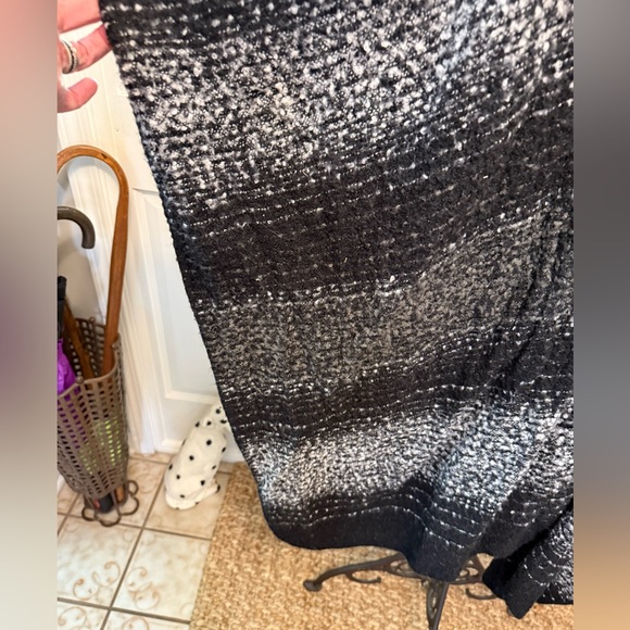 Woolrich Boho Western Colorblock Blanket Wrap Shawl Poncho Coverup OS - Picture 6 of 9